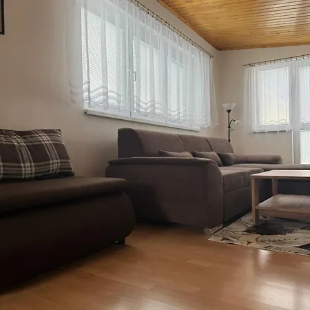 3-izbovy Dom V Kludnej Lokalite *